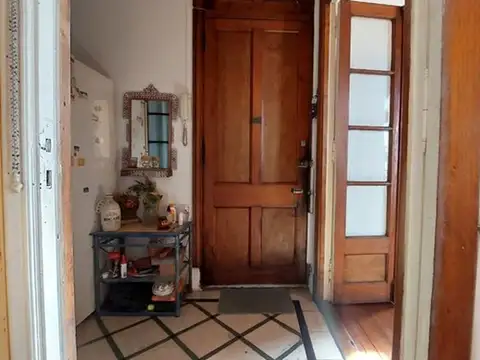 Depto Tipo Casa en Venta 27 años