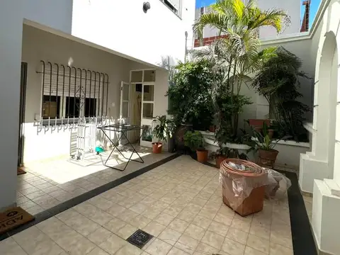 Casa en venta en Nueva Córdoba de 2 plantas