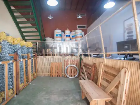 Av. 137 e/ 40 y 41 , Piso 0