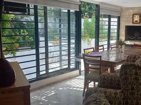 Venta de Excelente y Confortable propiedad en PH.