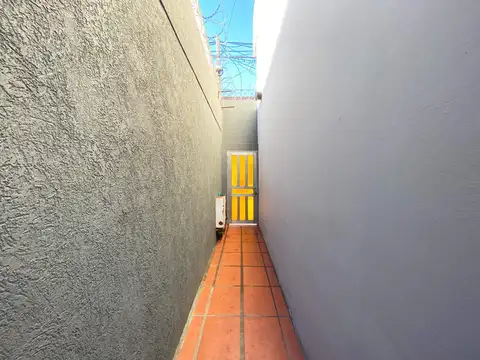 Casa en Venta en Arroyito, USD 154.000