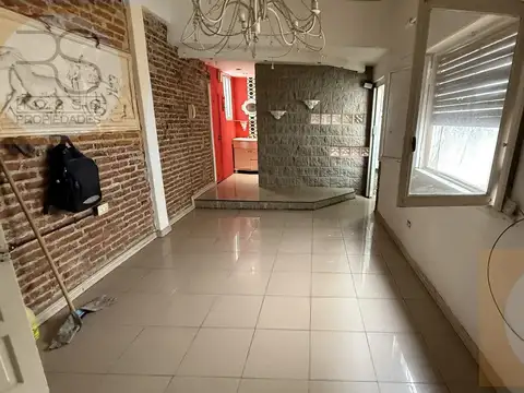 Depto Tipo Casa en Alquiler en Ramos Mejia Norte, $ 580.000