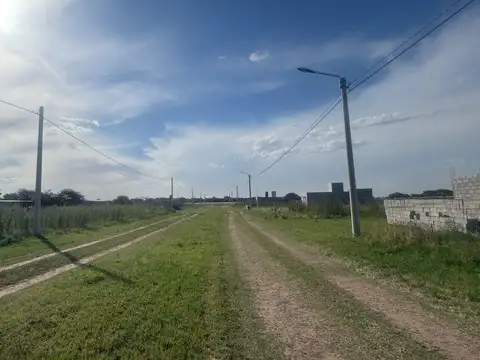 Terreno en Venta en Villa Mercedes, USD 15.000