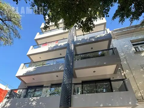 Departamento en Alquiler en Chacarita, $ 680.000