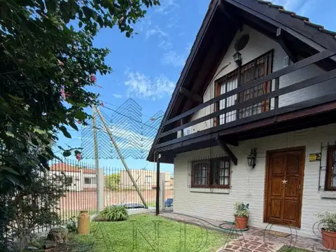 Casa en Venta de 4 dormitorios