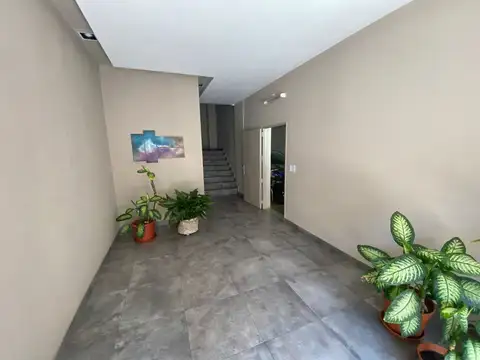 HUALFIN 700, Piso 5