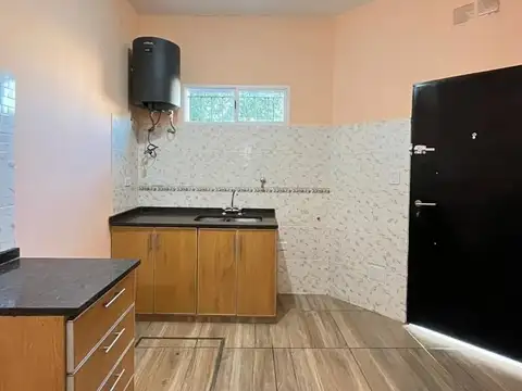 Depto Tipo Casa en Alquiler de 2 ambientes