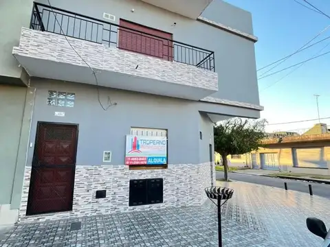 Ph 2 Ambientes En Alquiler En La Tablada Sin Expensas