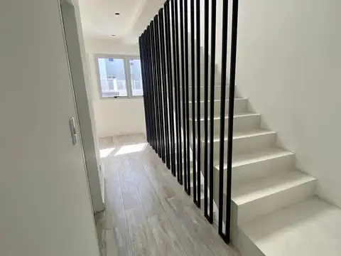Depto Tipo Casa en Venta en Lomas de Nuñez, USD 249.000