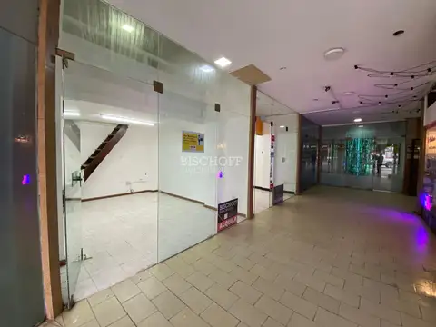 Local en Alquiler en Centro, USD 350