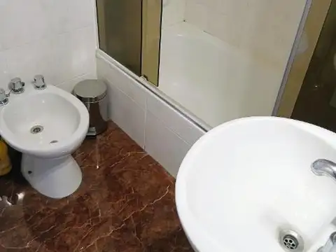 Departamento 4 ambientes con 2 baños