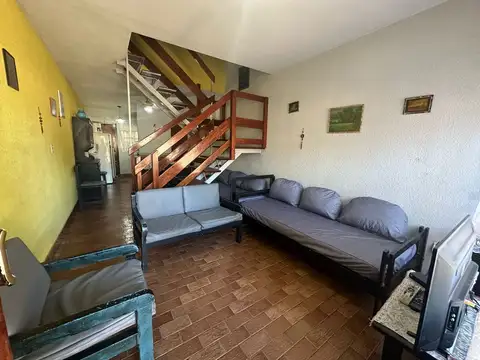 DUPLEX MUY LINDO EN EXCELENTE ZONA