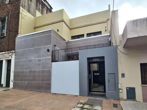 MODERNO PH 2 AMBIENTES CON PATIO APTO PROFESIONAL