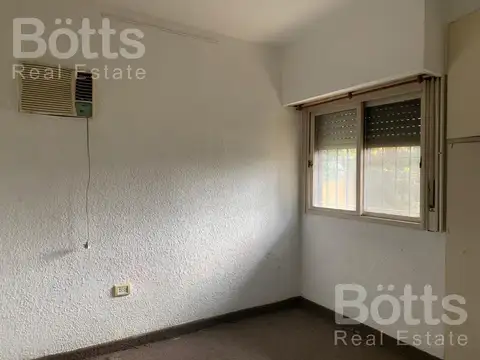 Venta Departamento con excelente ubicación - Moreno