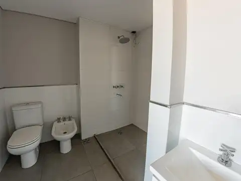 Departamento en Colon 1889 6A