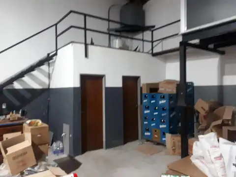 Galpon en Venta en Lanús Oeste, USD 96.000