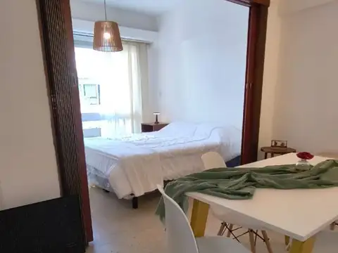 DEPARTAMENTO 1 AMBIENTE CON BALCÓN AL FRENTE, SHOPPING PASEO ALDREY / GÜEMES