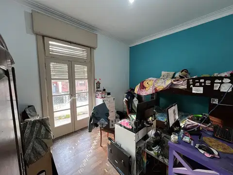 Depto Tipo Casa 4 ambientes con 2 baños