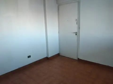 Departamento en Alquiler en Quilmes, $ 320.000