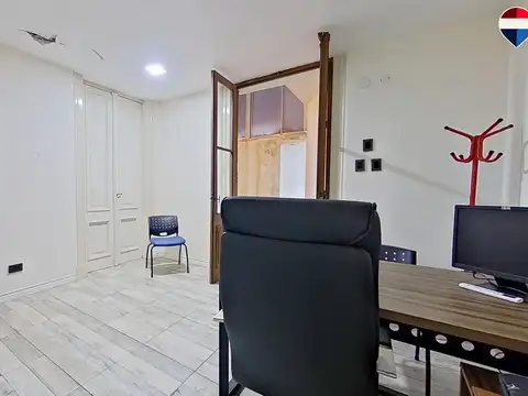 Oficina comercial  3 ambientes constitucion