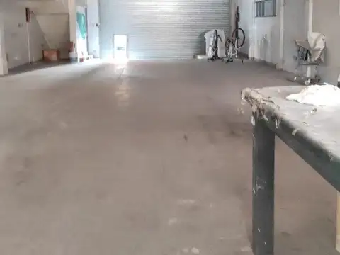 Galpon en Alquiler 26  mts Fondo