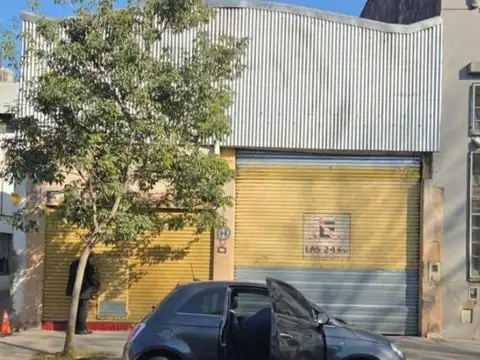 GALPOM MUY BIEN UBICADO. LISTO PARA SU USO.
