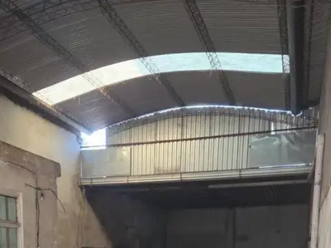 Galpon en Alquiler en Parque Patricios, $ 2.000.000