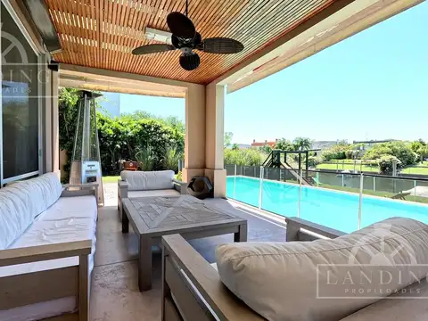 Casa en Venta de 4 dormitorios