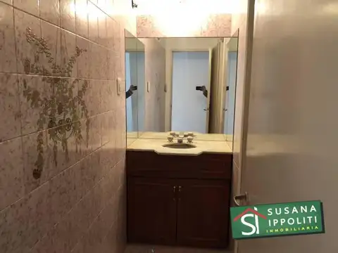 Casa 4 ambientes con 1 baño