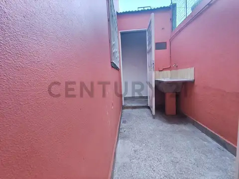 Depto Tipo Casa en Venta de 2 ambientes