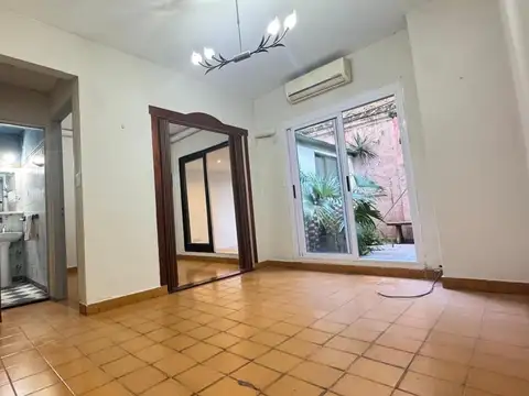 Departamento 2 amb y medio Planta Baja con patio 