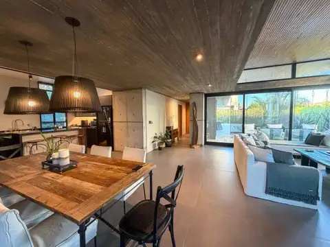 Casa en Venta en Alvear de Benavidez, USD 340.000