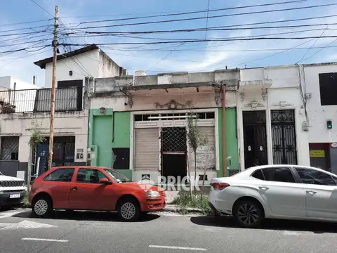 PH S/EXP C/ENTR INDEP Y LOCAL A LA CALLE EN BOYACA AL 1400 - ESPECT PATIO ESPACIO AEREO