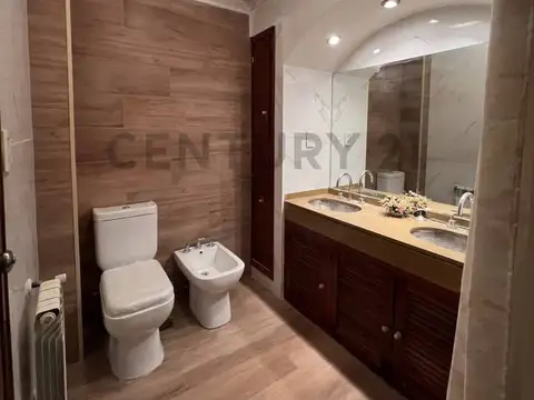 Departamento en Venta con 2 cocheras