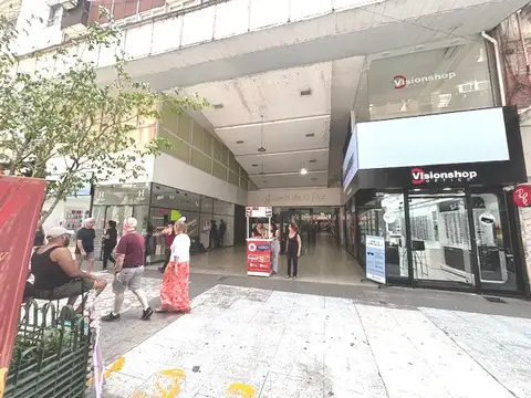 Local Comercial en Galeria de La Flor - Florida 670 - Microcentro