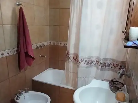 Casa en Venta en Barrio Parque San Martín, USD 125.000