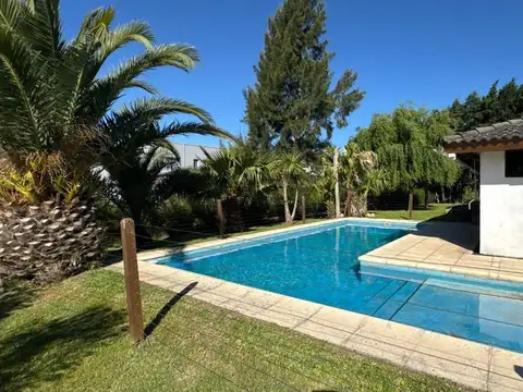 Casa en Alquiler de 5 dormitorios