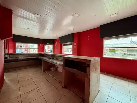 Local en Alquiler 45 años