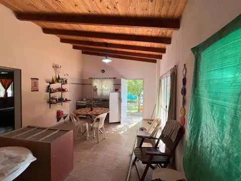 Casa 3 ambientes con 1 baño