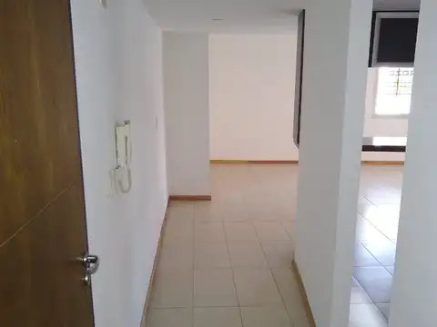 Departamento 5 ambientes con 2 baños