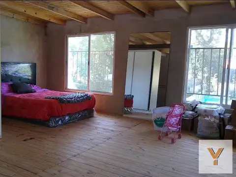Casa en Venta con 4 cocheras
