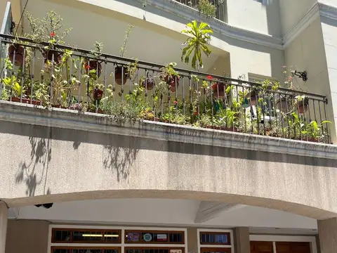 Local en Venta en Adrogue, USD 160.000