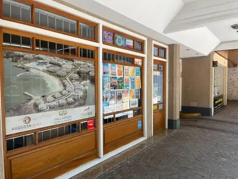Adrogue venta local comercial c/baño y deposito