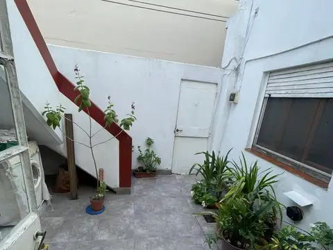 Av. Belgrano  al 5800