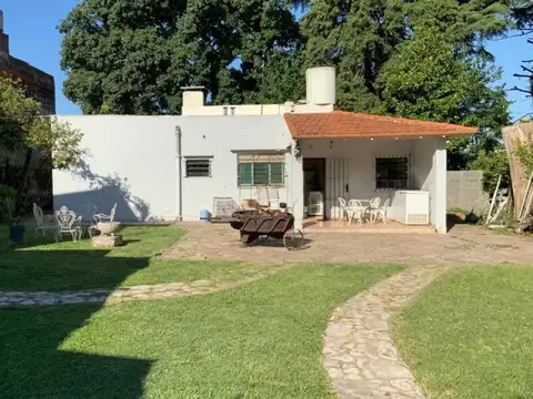 VENTA CASA PARQUE Y PILETA MALVINAS ARGENTINAS
