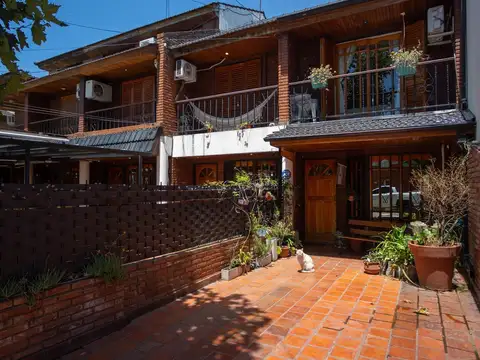Depto Tipo Casa 3 ambientes con 1 baño