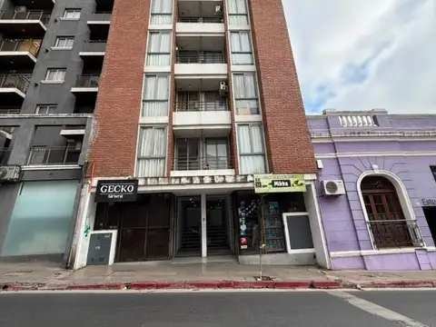 DEPARTAMENTO UN DORMITORIO - Balcarce 300 3