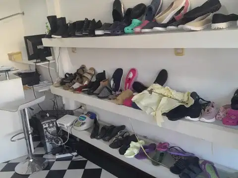 Local en Alquiler en Villa Adelina, $ 650.000