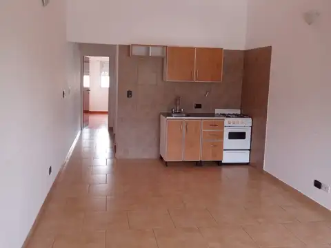 Del Campillo 2000, Piso 1