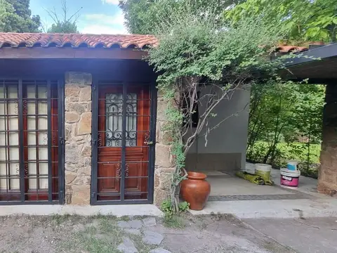 VENTA Casa 2 dormitorios. Calle Chancay.